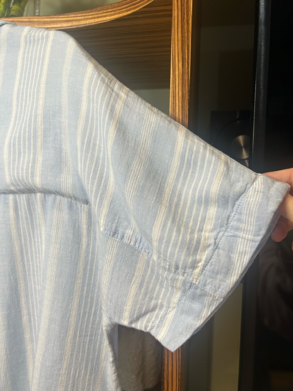Gap Love Blue & White Striped Button Down Shirt, Linen Blend, Vintage, Y2K - Picture 5 of 5